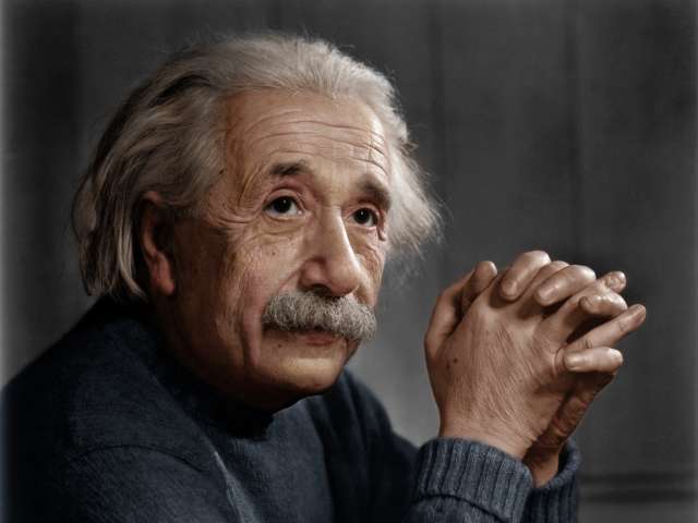 21 Fascinating Albert Einstein Quotes (Images)