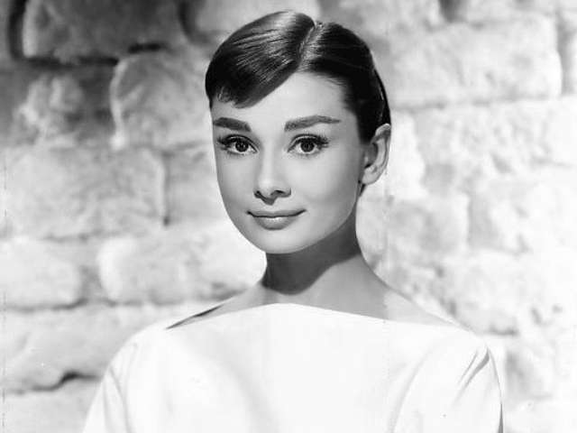 (Images) 11 Inspiring Audrey Hepburn Picture Quotes
